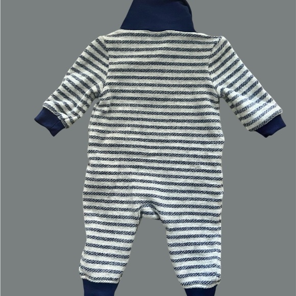 NIKE | Miles BABY | BURT’S BEE & Other Baby Boy Bundle | 0-3 Months | Preowned - Picture 5 of 16